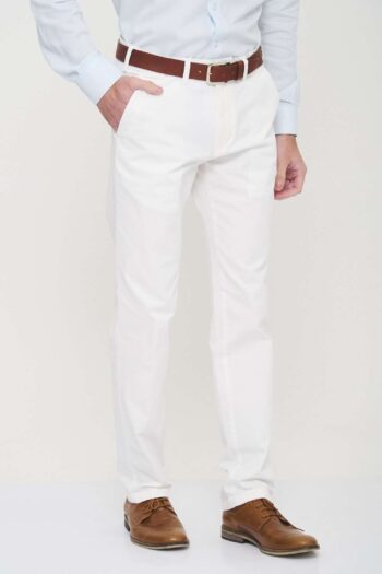 Chino regular fit de gabardina