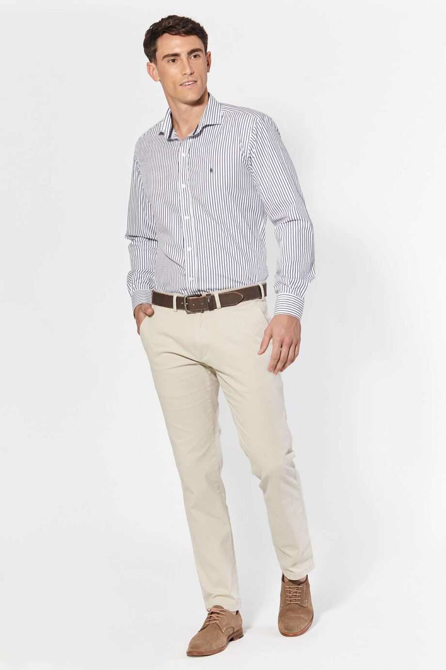 Camisa slim fit a rayas