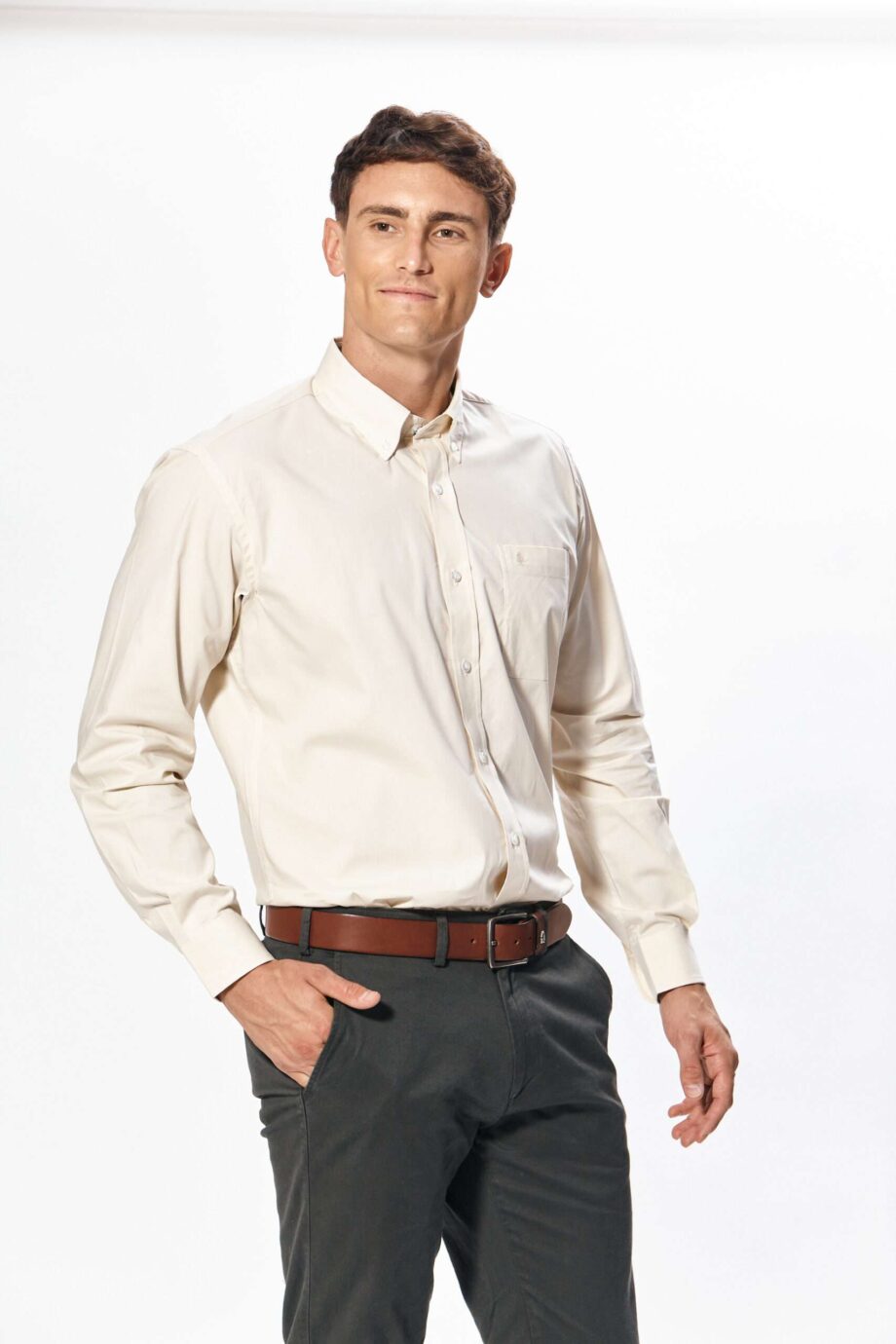 Camisa regular fit lisa