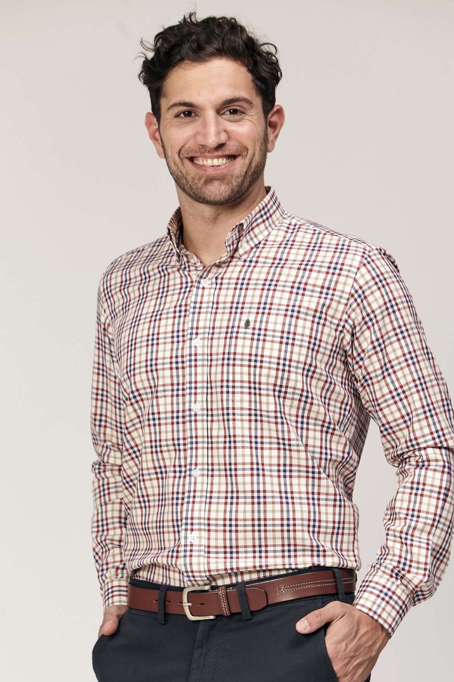 Camisa regular fit a cuadros