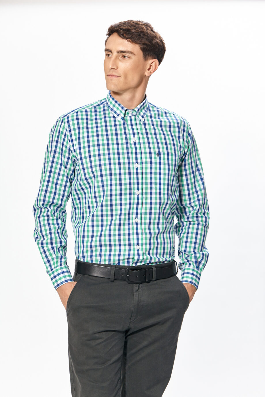 Camisa regular fit a cuadros