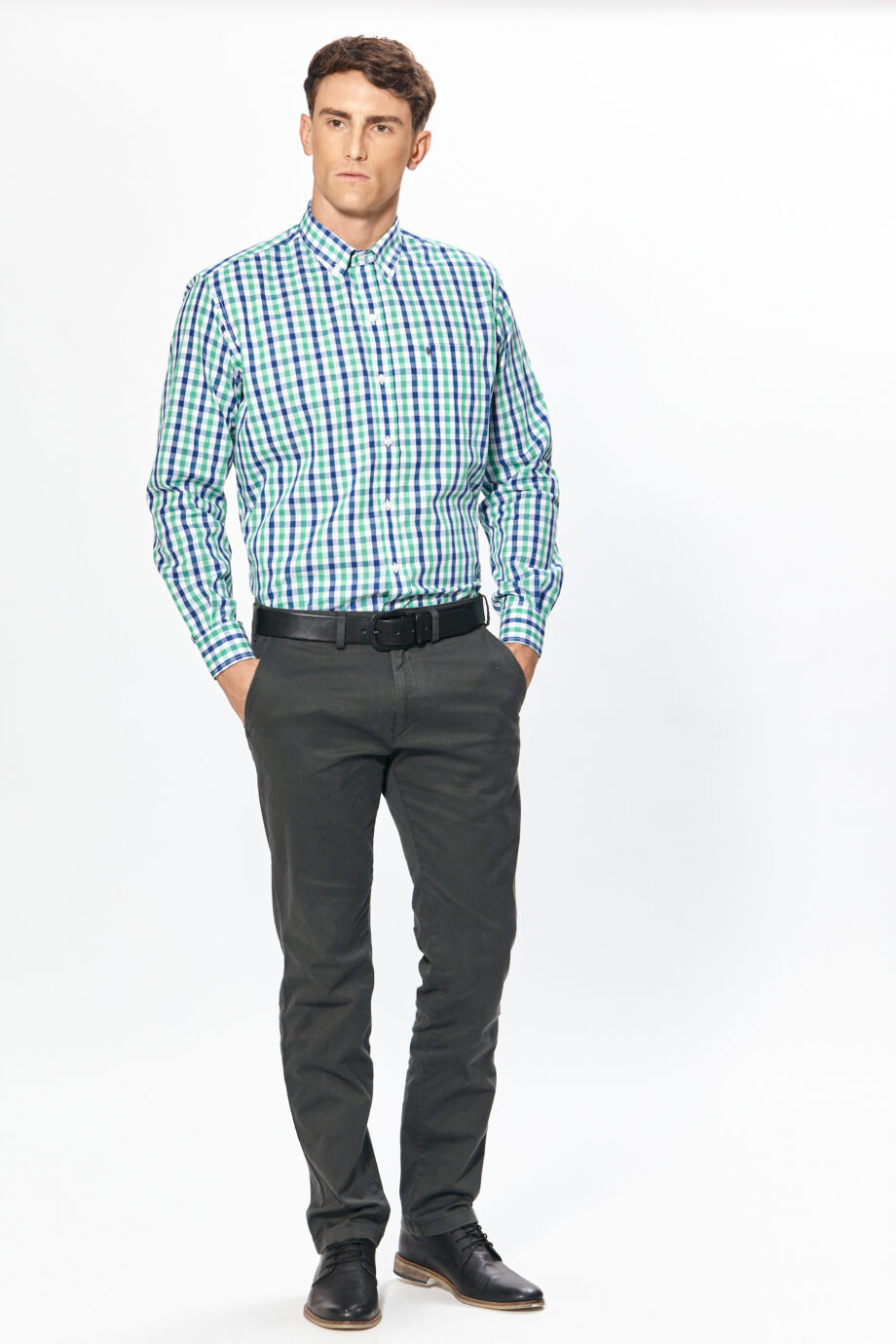 Camisa regular fit a cuadros