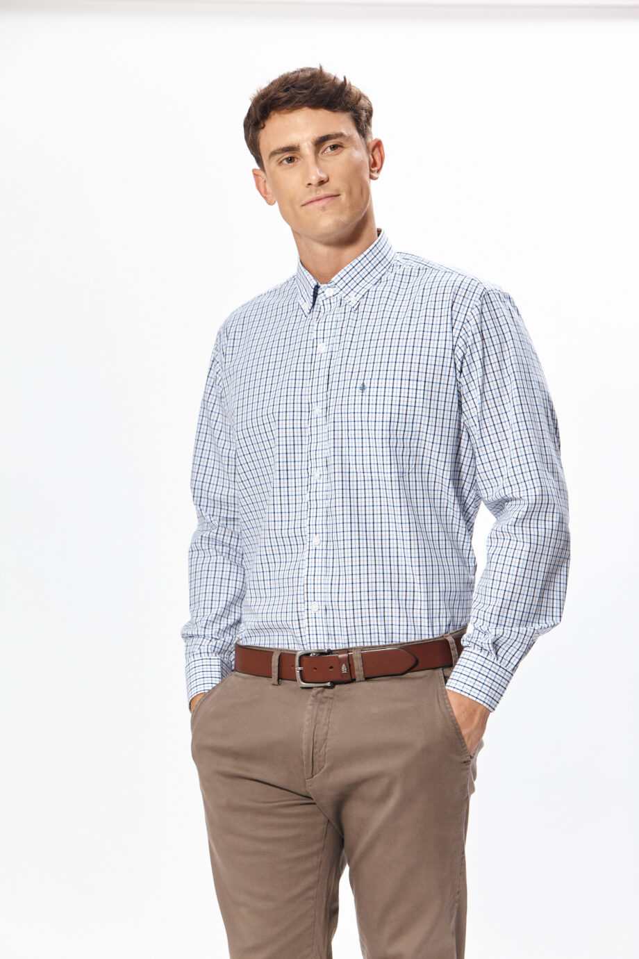 Camisa regular fit a cuadros