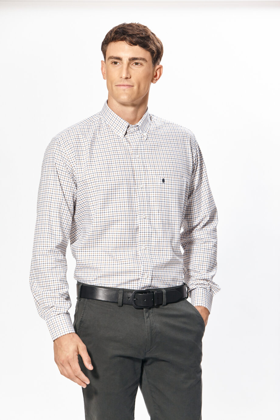 Camisa regular fit a cuadros