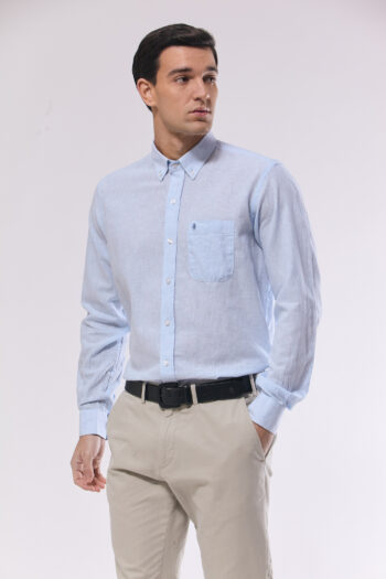 Camisa regular fit a rayas