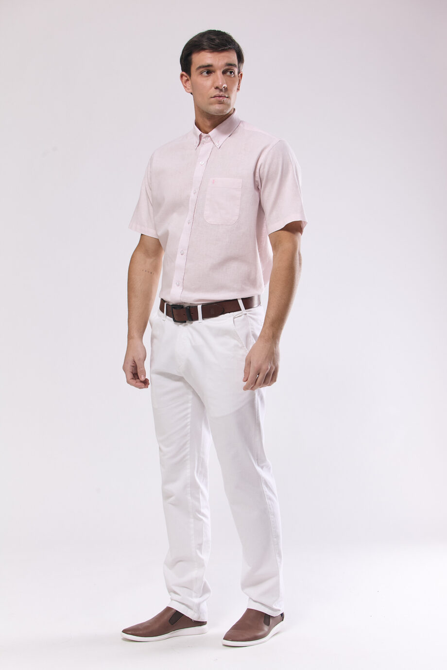 Camisa regular fit de lino